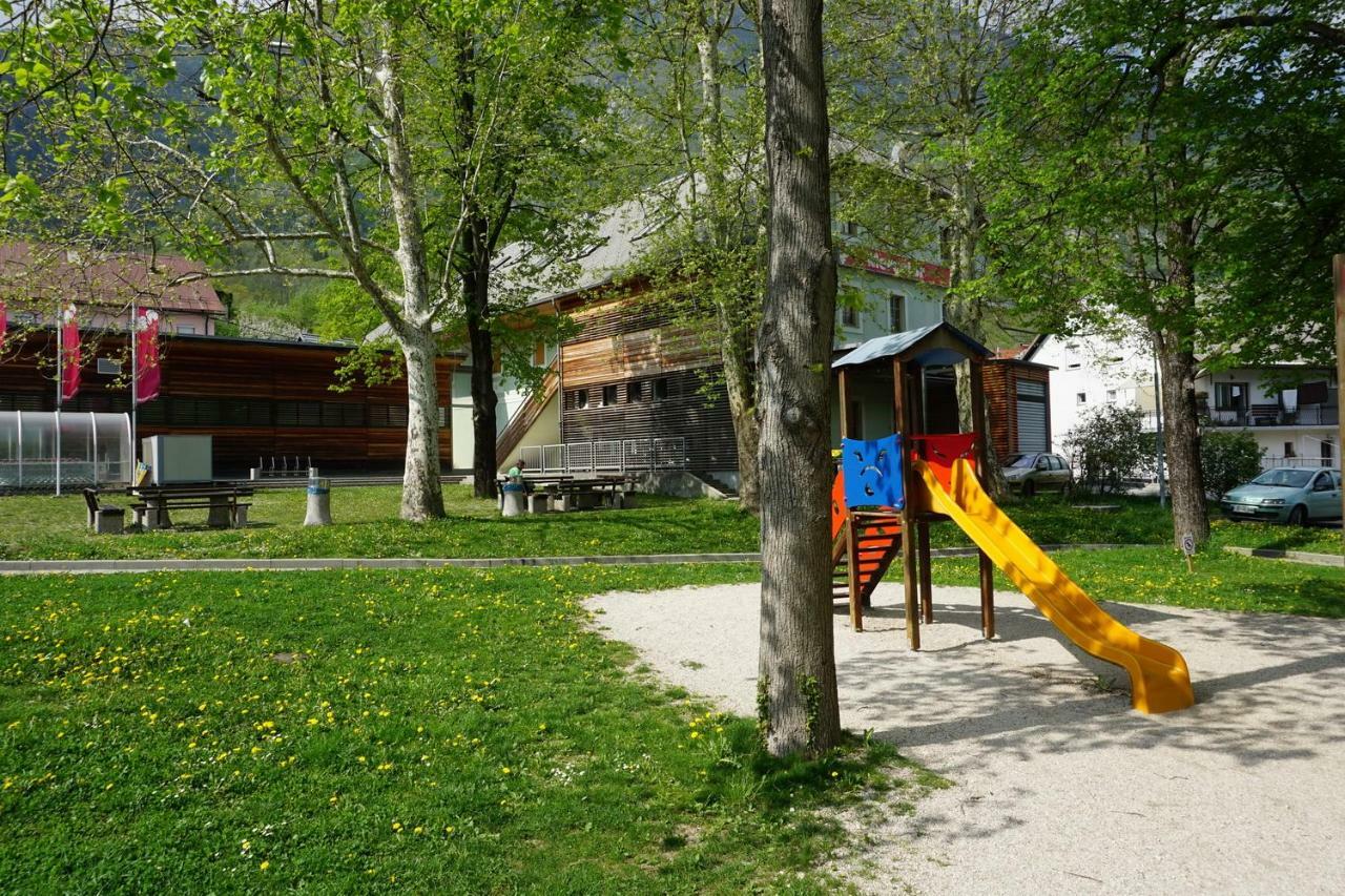 Krona Apartments Bovec Eksteriør billede