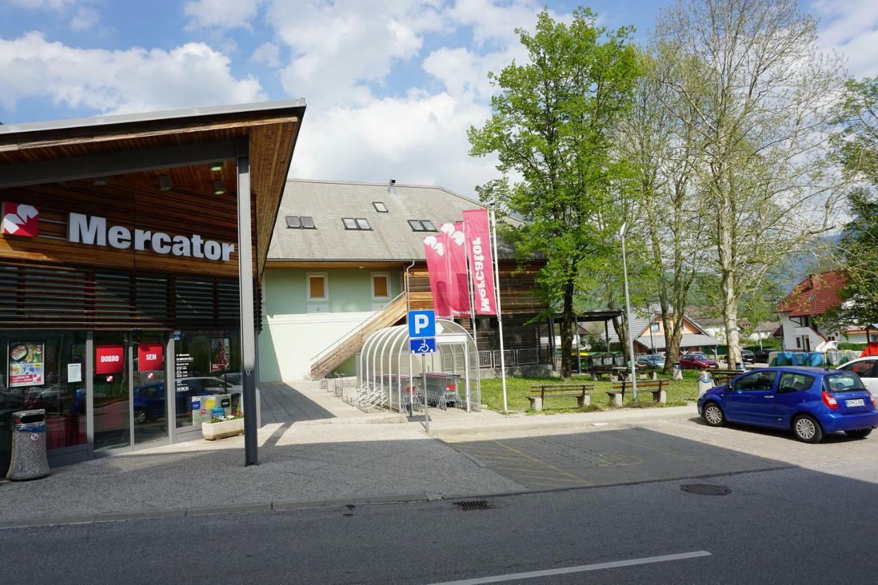 Krona Apartments Bovec Eksteriør billede