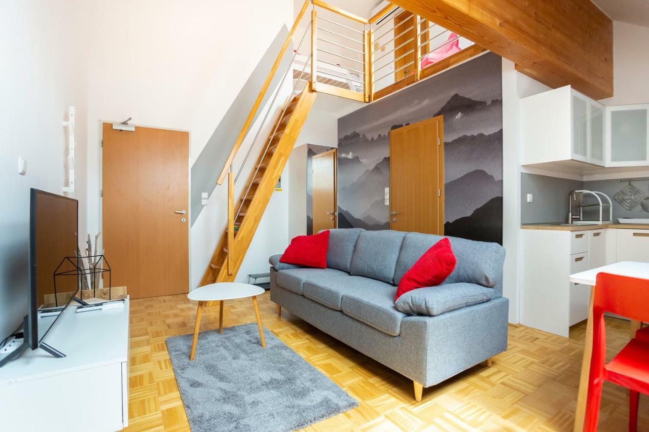 Krona Apartments Bovec Eksteriør billede
